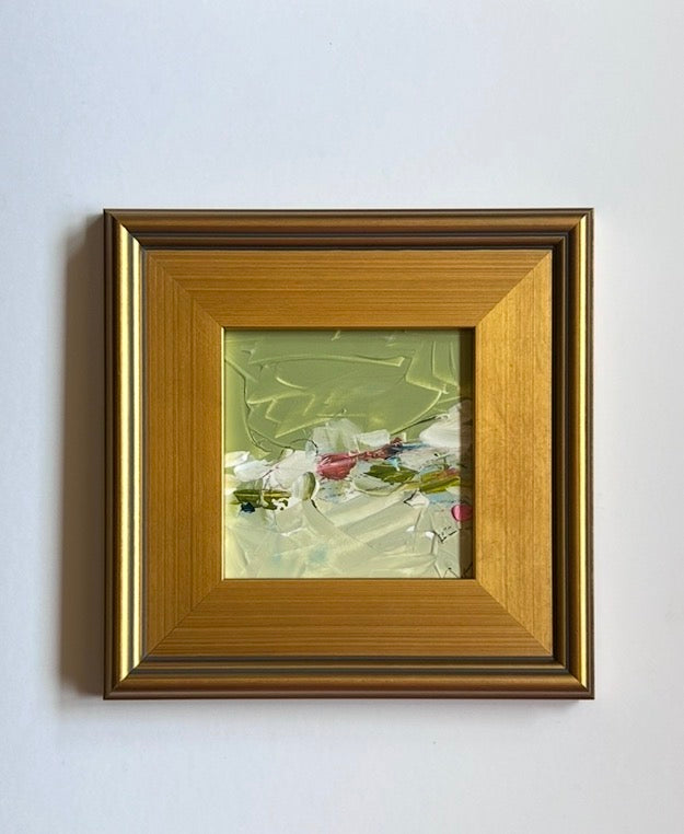 Petite Pretty Square I