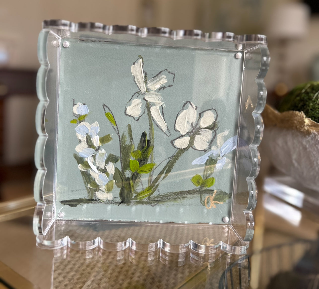 Scallop Acrylic Tray Floral I