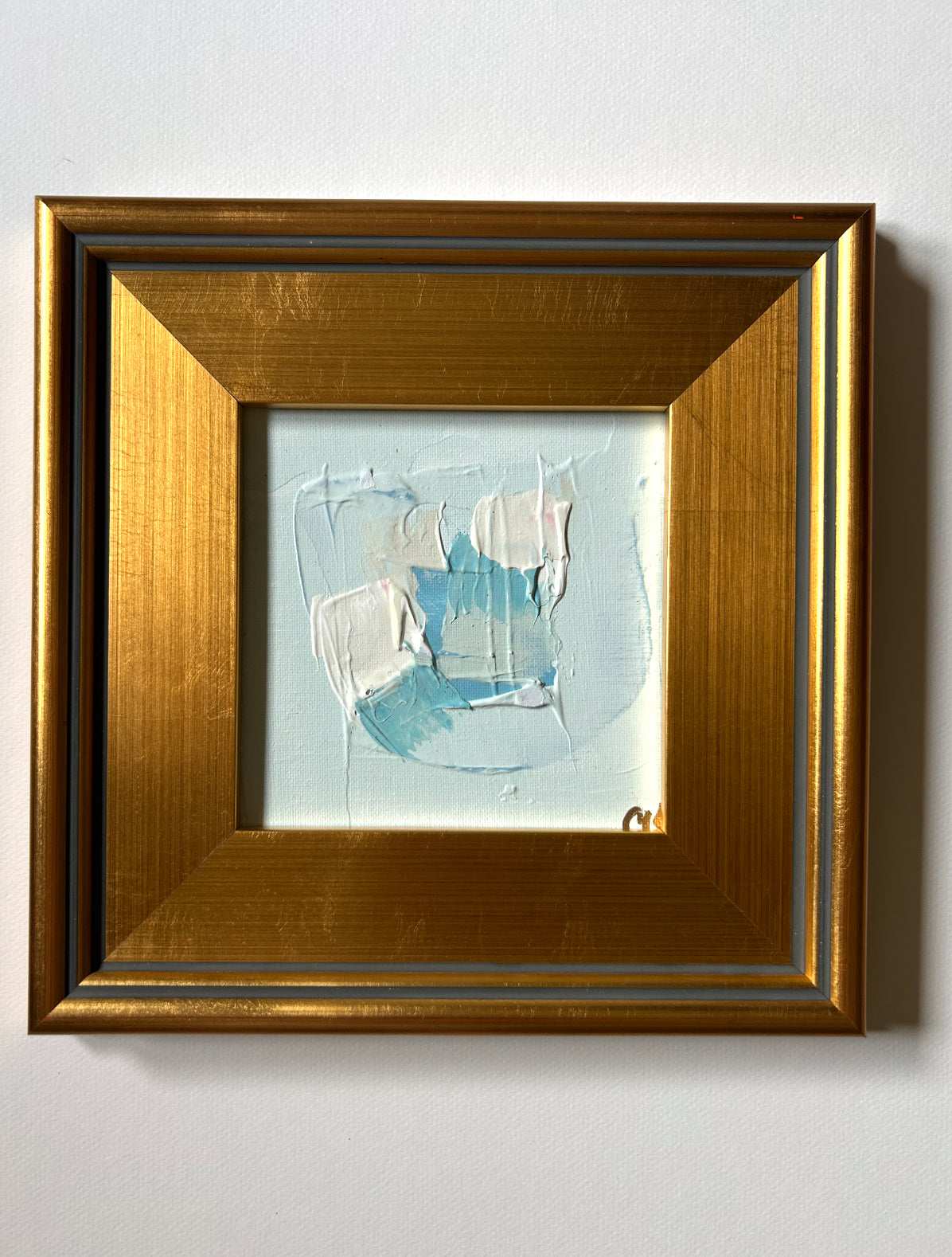 Framed Petite Pretty Square V